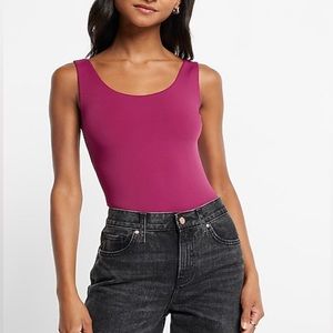 Express high compression body contour matte scoop neck thong bodysuit